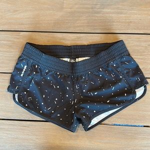 Dakine shorts